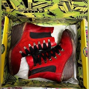 Fly London Suzu Red Suede Wedge Boots 37 US 6.5